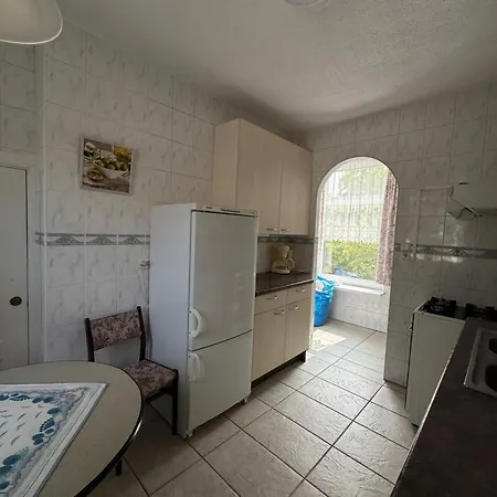 Z Ogrodkiem Blisko Plazy Brzezno Prázdninový dům *